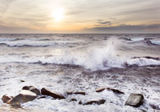 Postkarte Stürmischer Wellenschlag