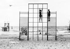 Postkarte Klettern am Meer