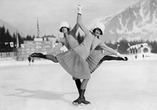 Postkarte Adrett auf Schlittschuhen