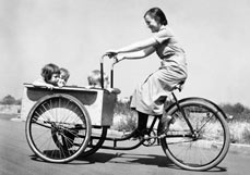 Postkarte Alle an Bord!